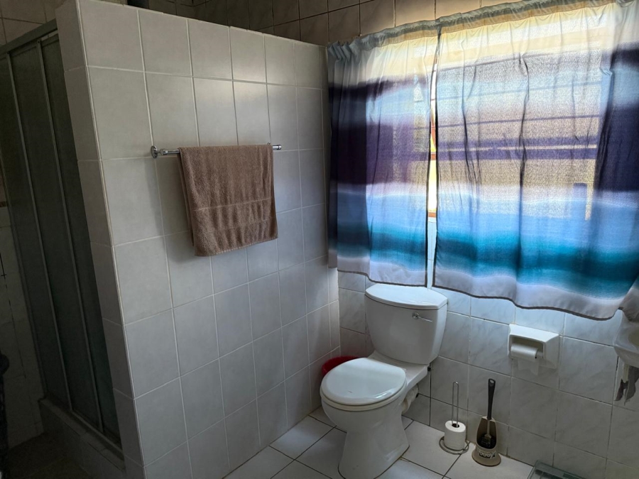 3 Bedroom Property for Sale in Albertinia Western Cape